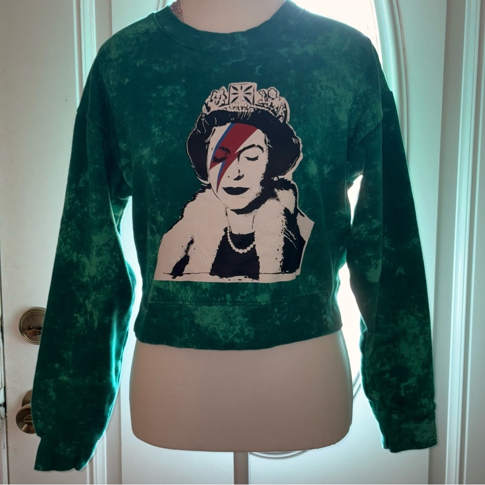 Guess rare find X Brandalised graffiti by Banksy The Sweater